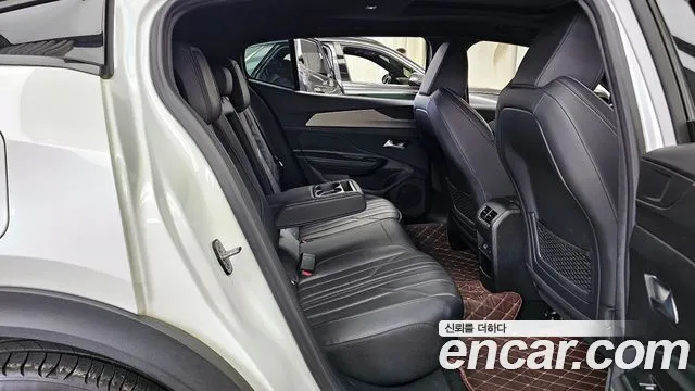 Peugeot 408 — Фото автомобиля 12