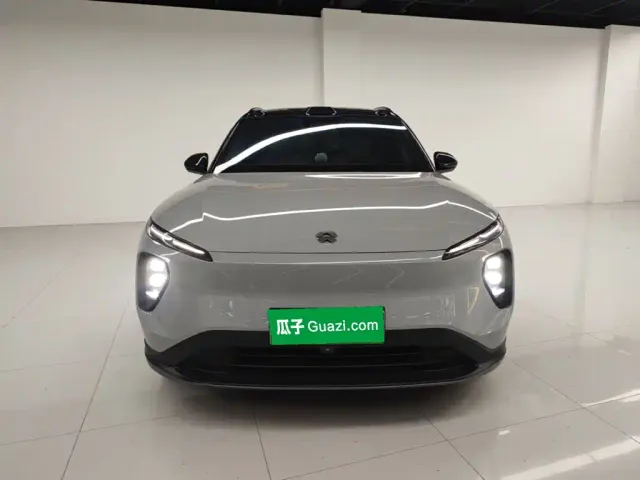 Nio ES6 — Фото автомобиля 2