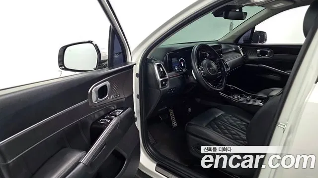 Kia Sorento Sorento 4-е поколение Бензин 2.5T 2WD — Фото автомобиля 10