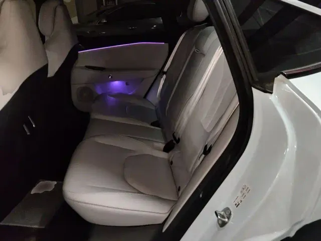 Arcfox Alpha S5 — Фото автомобиля 18