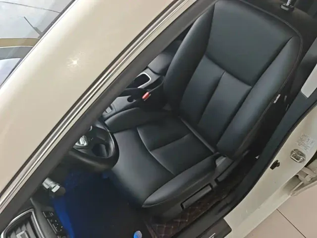 Nissan Sylphy — Фото автомобиля 14