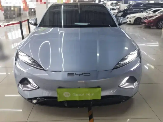 BYD Seal — Фото автомобиля 2