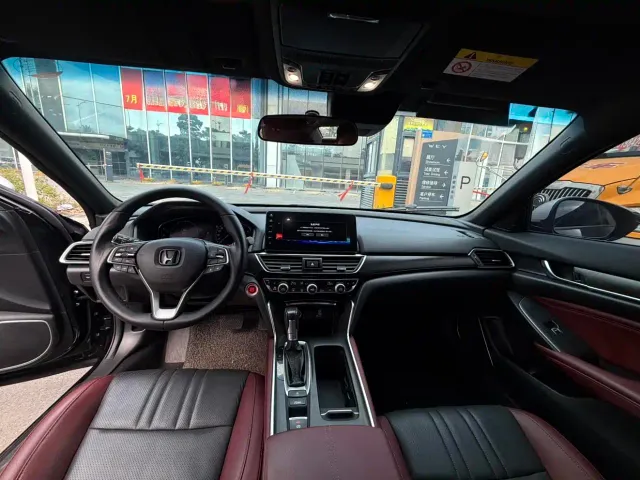 Honda Inspire — Фото автомобиля 4