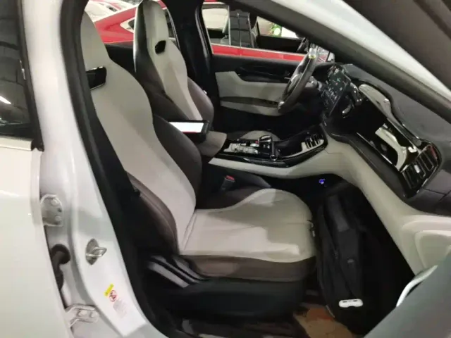 BYD Qin PLUS — Фото автомобиля 24
