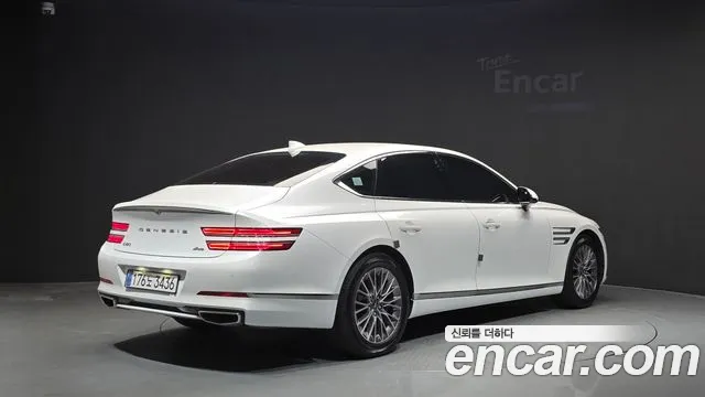 Genesis G80 RG3 — Фото автомобиля 2