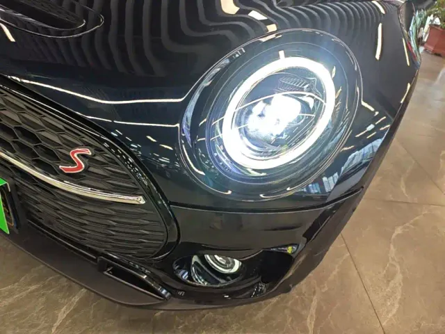 MINI Clubman — Фото автомобиля 23