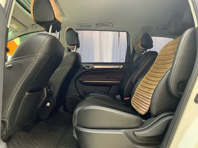 GAC Trumpchi M6 — Фото автомобиля 8