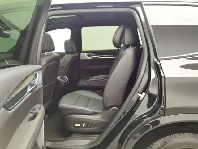 Cadillac XT6 — Фото автомобиля 15