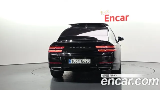 Genesis G80 RG3 — Фото автомобиля 4