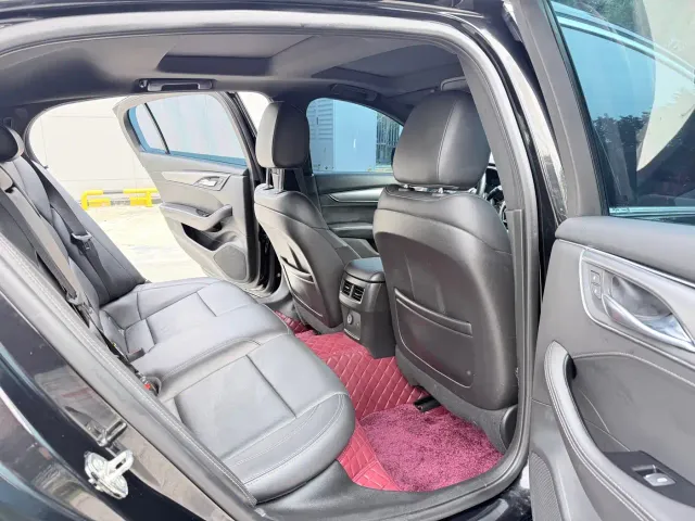 Cadillac CT5 — Фото автомобиля 7