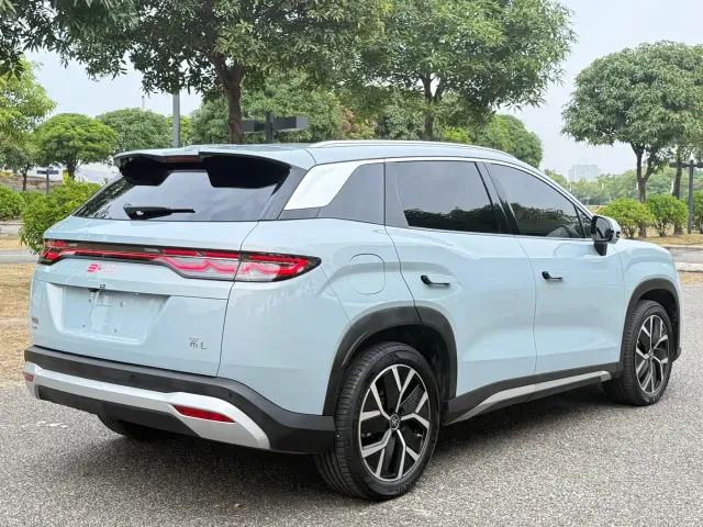 BYD Song L DM-i — Фото автомобиля 14
