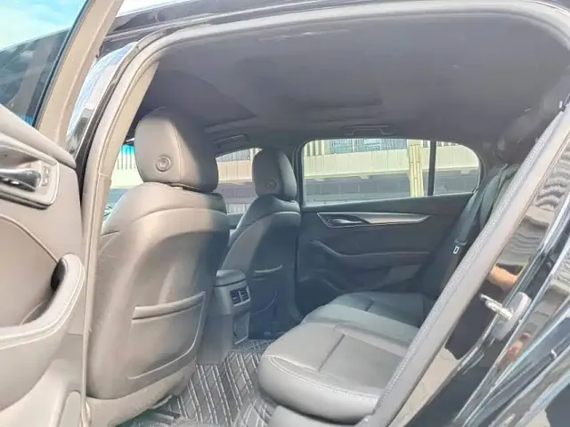 Cadillac CT5 — Фото автомобиля 3
