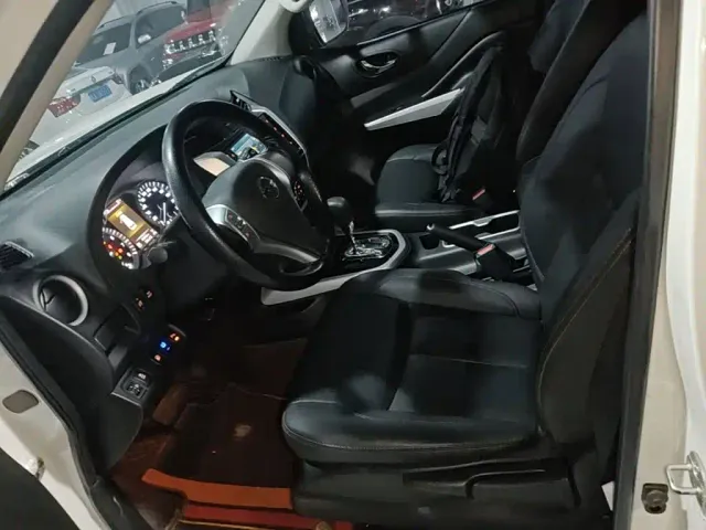 Nissan Terra — Фото автомобиля 14