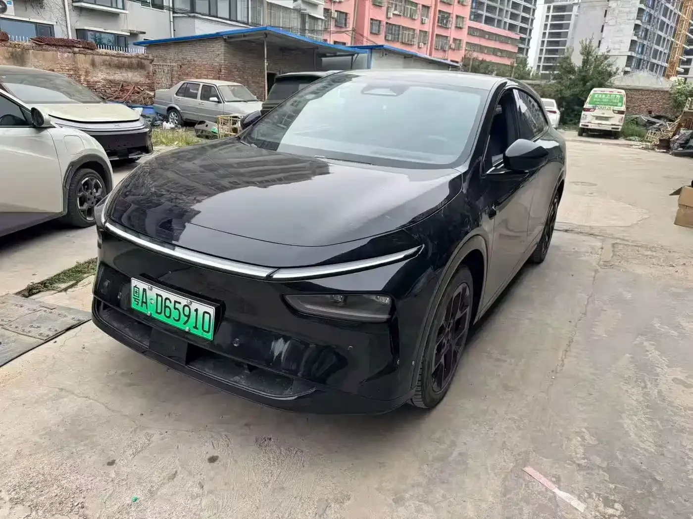 XPeng XPeng G7 2025 702 Ultra Long Range Max — Фото автомобиля 2