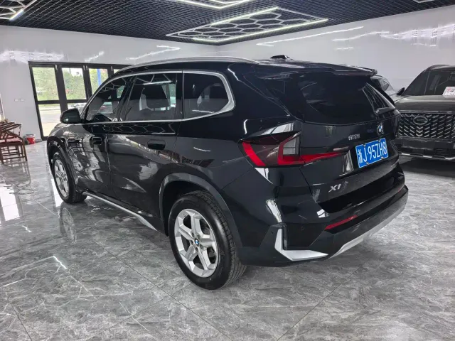BMW X1 — Фото автомобиля 4