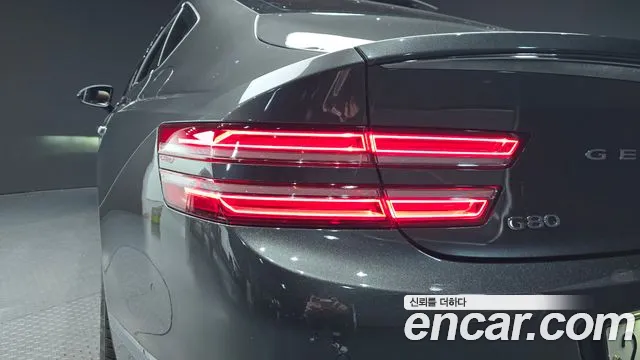 Genesis G80 Бензин 3.5 турбо AWD — Фото автомобиля 23