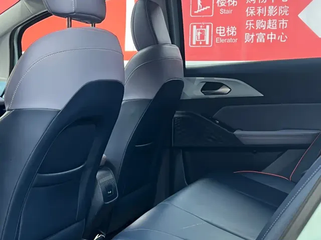Geely Geometry E Firefly — Фото автомобиля 6