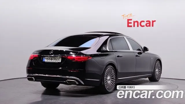 Mercedes-Benz S-Class — Фото автомобиля 2