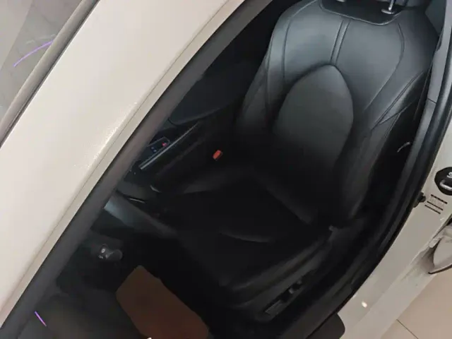 Toyota Avalon — Фото автомобиля 14