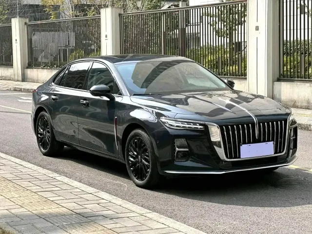 Hongqi H5 — Фото автомобиля 2