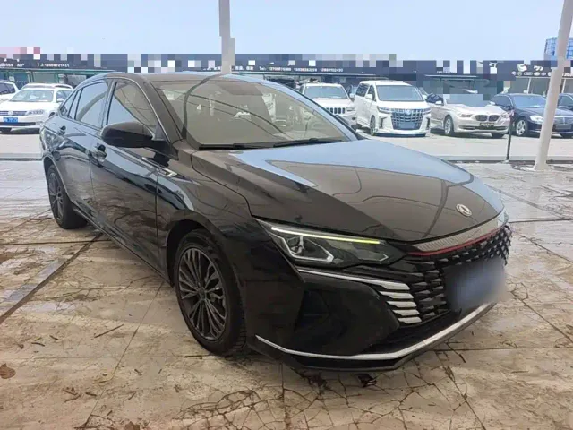 Dongfeng Yixuan MAX — Фото автомобиля 21