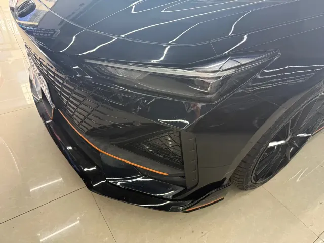 Changan Changan UNI-V 2022 1.5T Sport Edition — Фото автомобиля 15
