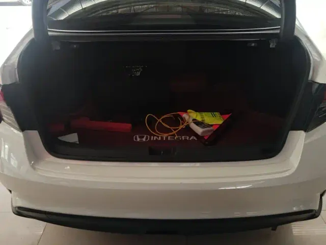 Honda Integra — Фото автомобиля 4