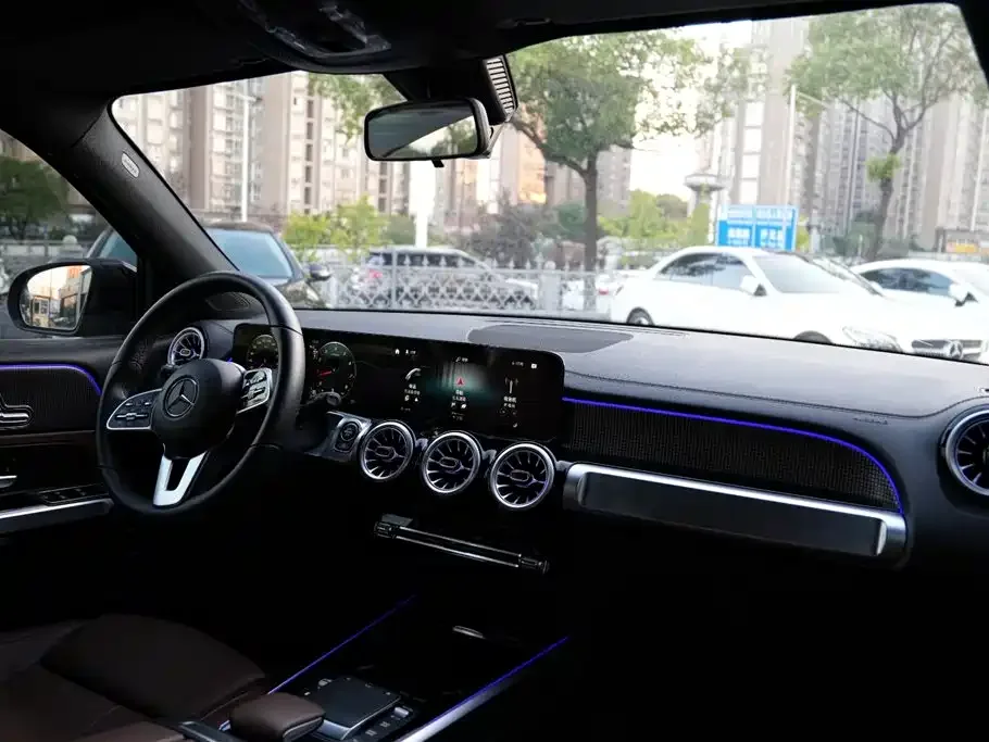 Mercedes-Benz Mercedes-Benz GLB 2023 GLB 220 Dynamic — Фото автомобиля 12