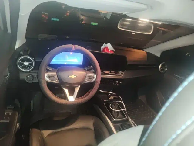 Chevrolet Monza — Фото автомобиля 5