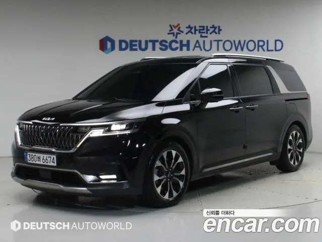 Фотография автомобиля — Kia Carnival 4th Gen