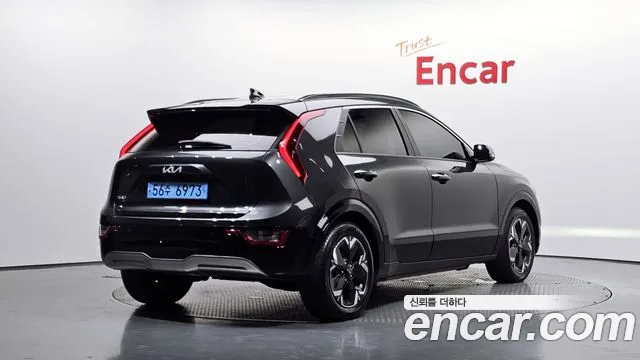 Kia Niro Niro (New) — Фото автомобиля 2