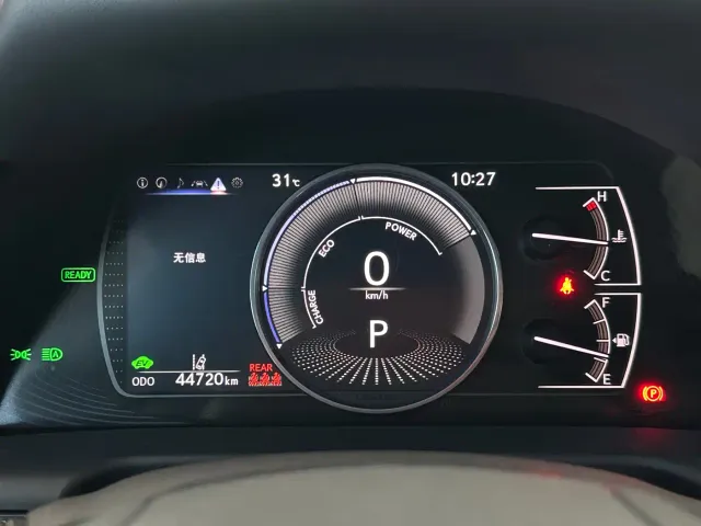 Lexus ES — Фото автомобиля 16