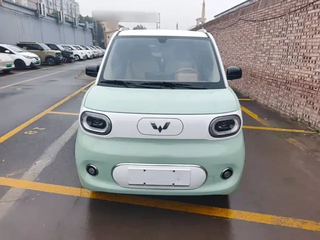 Wuling Hongguang Mini EV — Фото автомобиля 2