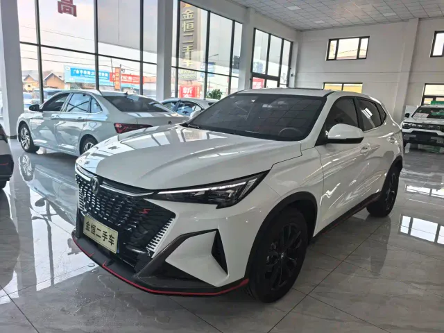 Фотография автомобиля — Changan X5 Plus