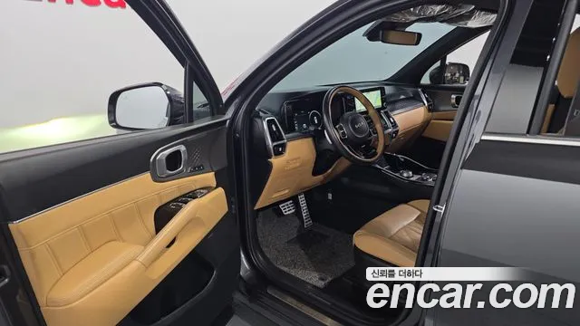 Kia Sorento Sorento 4-е поколение Бензин 2.5T 2WD — Фото автомобиля 10