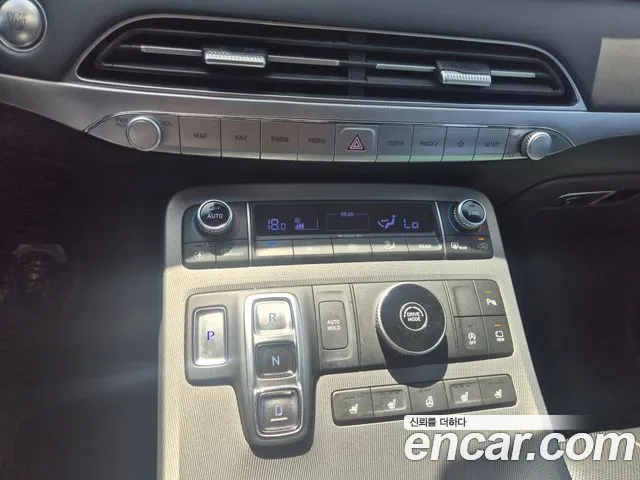 Hyundai Palisade — Фото автомобиля 13