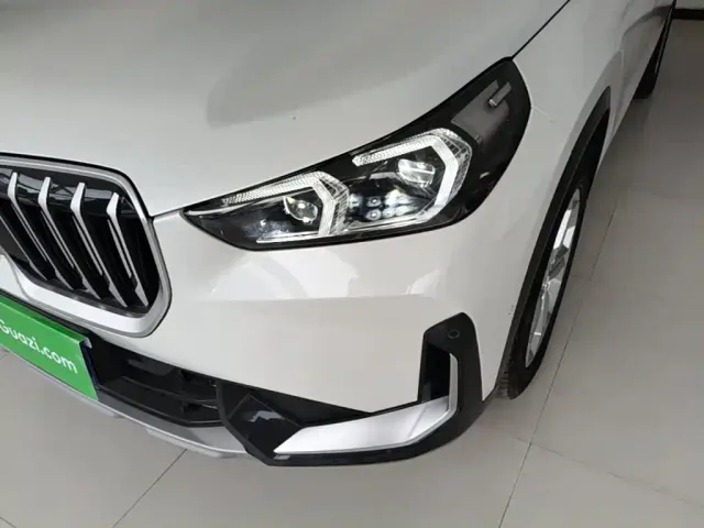 BMW X1 — Фото автомобиля 17