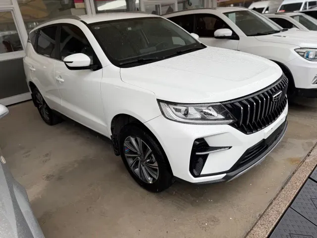 Geely Vision X6 — Фото автомобиля 3