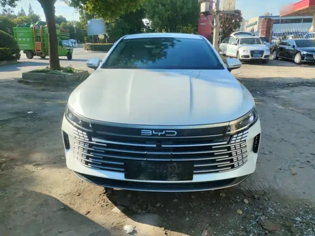 BYD Destroyer 05 — Фото автомобиля 2