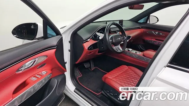 Genesis GV70 — Фото автомобиля 10