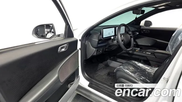 Hyundai Ioniq 6 — Фото автомобиля 15