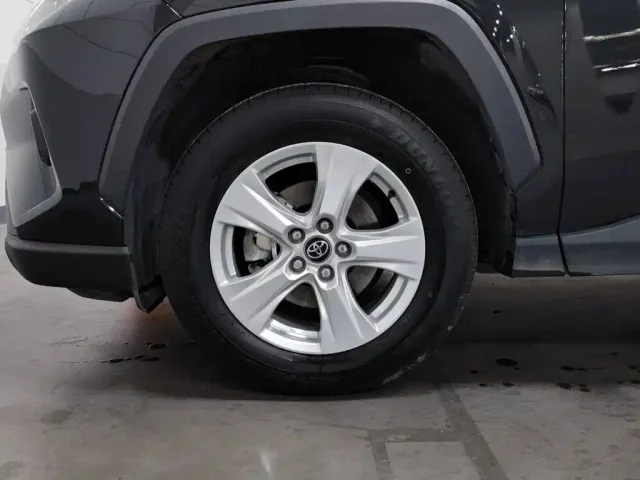 Toyota RAV4 — Фото автомобиля 17