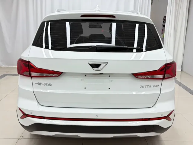 Jetta VS7 — Фото автомобиля 5