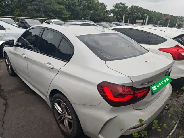 BMW 1 Series — Фото автомобиля 4