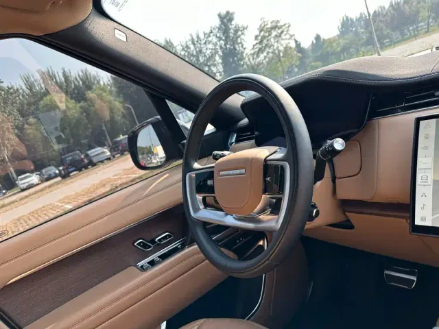 Land Rover Range Rover — Фото автомобиля 19