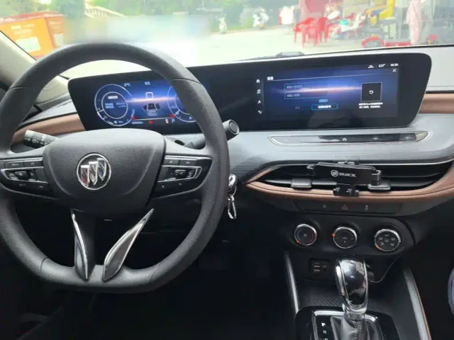 Buick Verano — Фото автомобиля 9