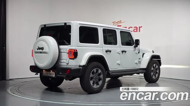 Jeep Wrangler JL — Фото автомобиля 2