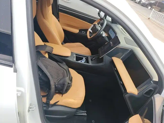 Geely Galaxy L7 — Фото автомобиля 22