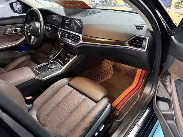 BMW 3 Series — Фото автомобиля 17