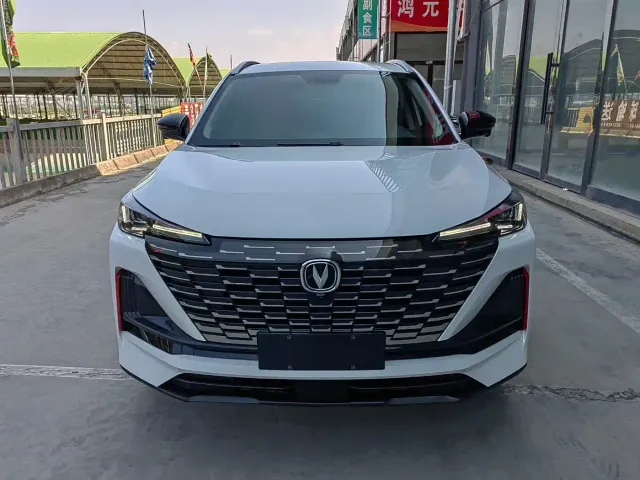 Changan CS55 Plus — Фото автомобиля 2